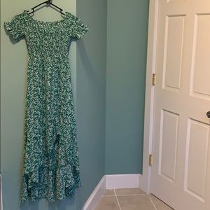 Lulu’s Off-The Shoulder Floral Dress